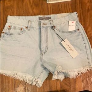 Just USA Jean shorts with distressed hem